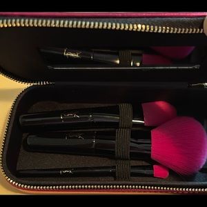 Yves Saint Laurent YSL beauty brush set with mirror